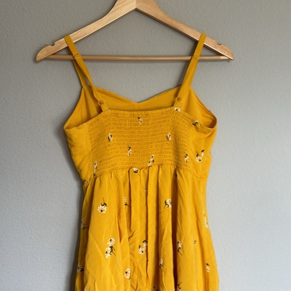 Old Navy Small cami adjustable straps smocked lined yellow floral dress - Picture 7 of 8